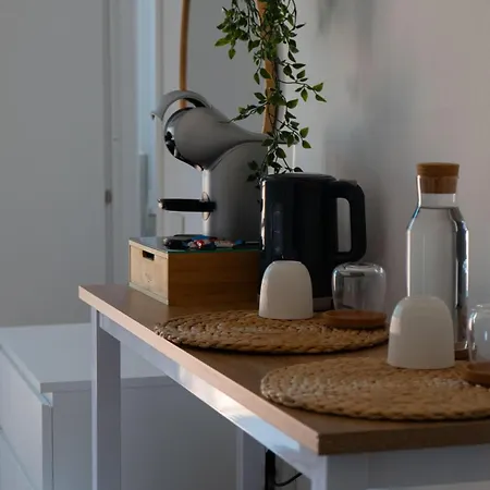 White Noise Alloggio in famiglia *